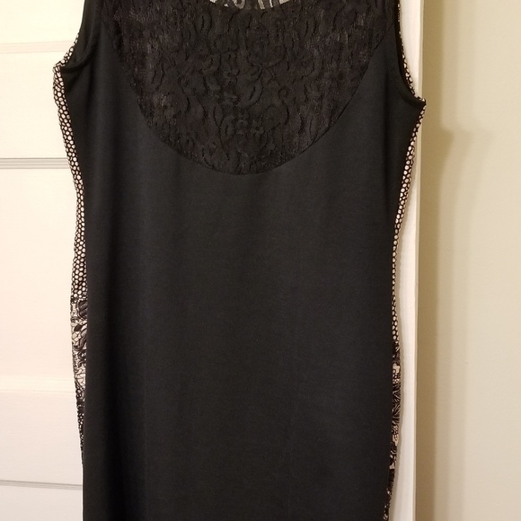 Dress - Picture 2 of 4